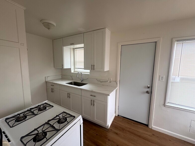 More Photos Of 701-715 60th St, San Diego Apartments For Sale