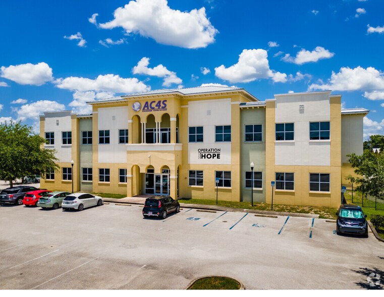 Primary Photo Of 4017 W Dr Martin Luther King Jr Blvd, Tampa Office For Lease