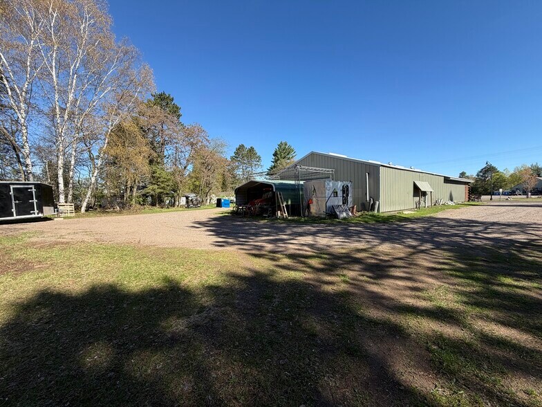 More Photos Of 5079 Highway 51, Mercer General Retail For Sale