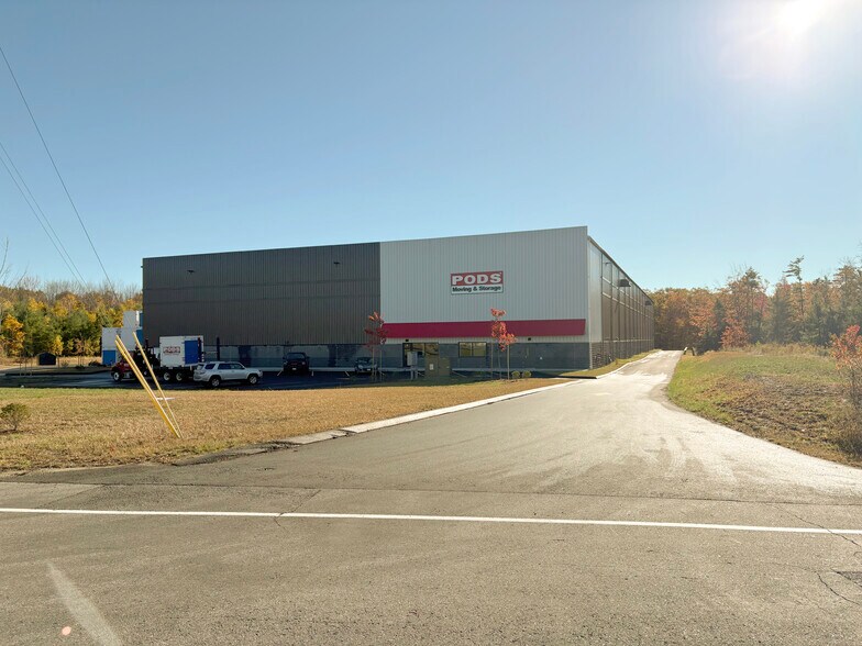 Primary Photo Of 14 Phillips Spring Rd, Saco Warehouse For Lease