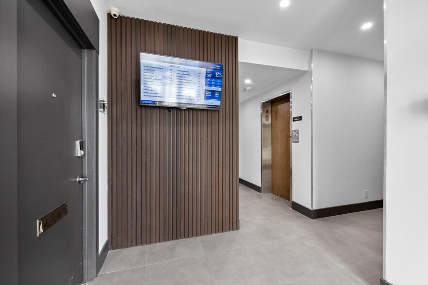 Primary Photo Of 2640 Hollywood Blvd, Hollywood Office For Lease