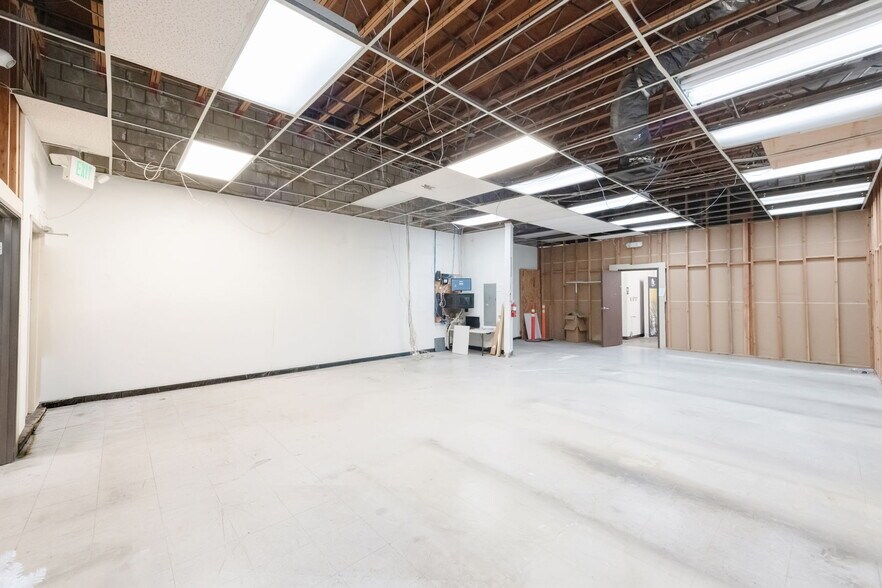 More Photos Of 114-134 N Gaffey St, San Pedro General Retail For Lease