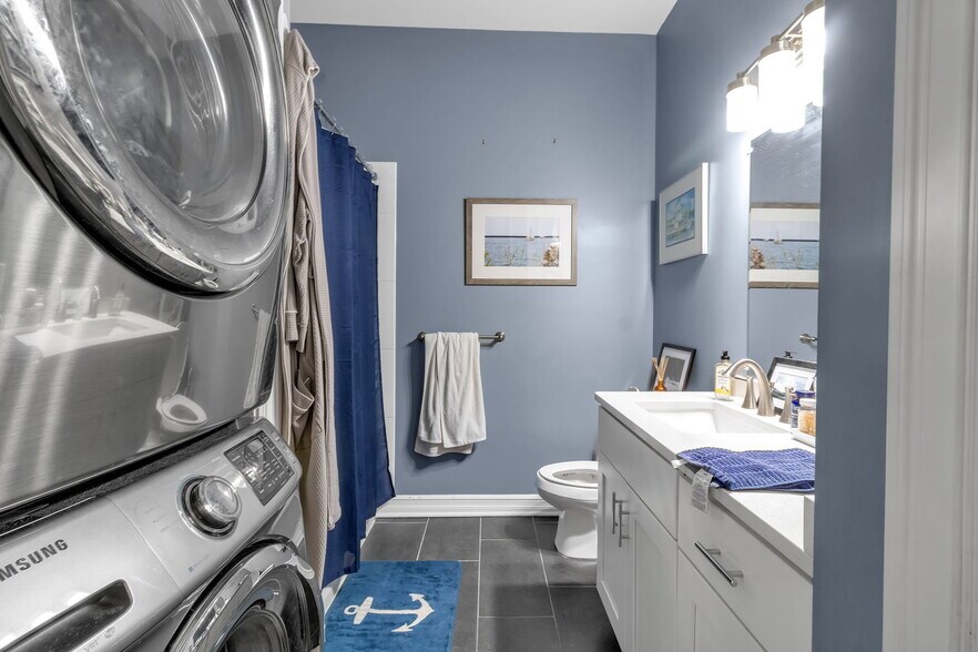 More Photos Of 888 Main St, Buffalo Office Residential For Sale