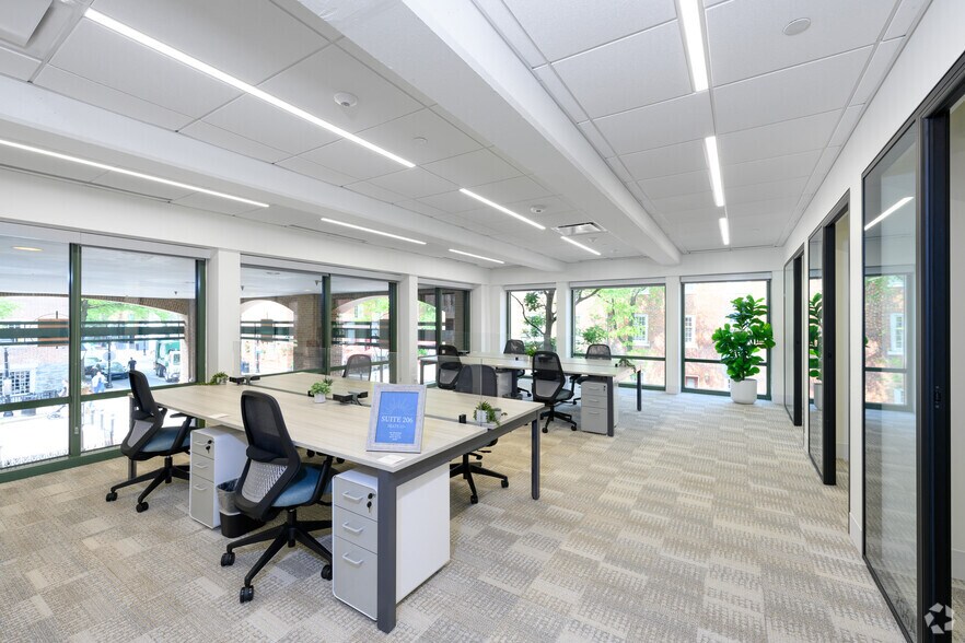 More Photos Of 101 N Union St, Alexandria Office For Lease