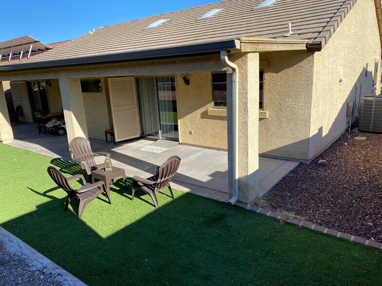 More Photos Of 23026 W Gardenia Dr, Buckeye Assisted Living For Sale