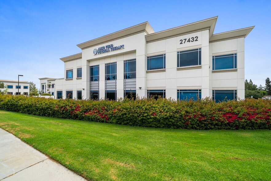 More Photos Of 27432 Aliso Creek Rd, Aliso Viejo Medical For Sale