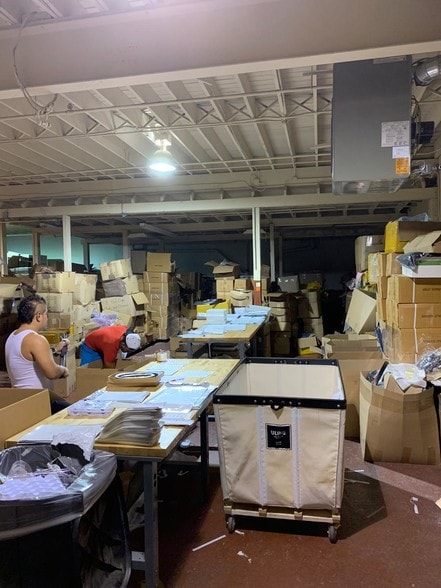 More Photos Of 130 Patterson St, Perth Amboy Light Distribution For Lease