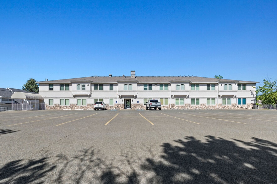 More Photos Of 3204-3210 N Canyon Rd, Provo Office For Sale