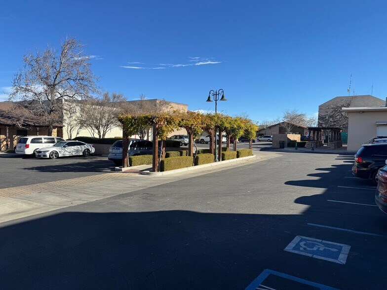 More Photos Of 113 E F St, Tehachapi Medical For Sale