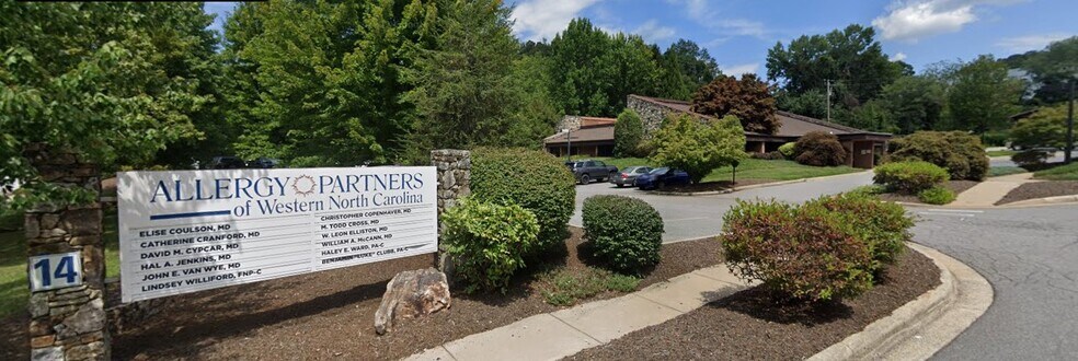 More Photos Of 14 Mcdowell St, Asheville Medical For Sale