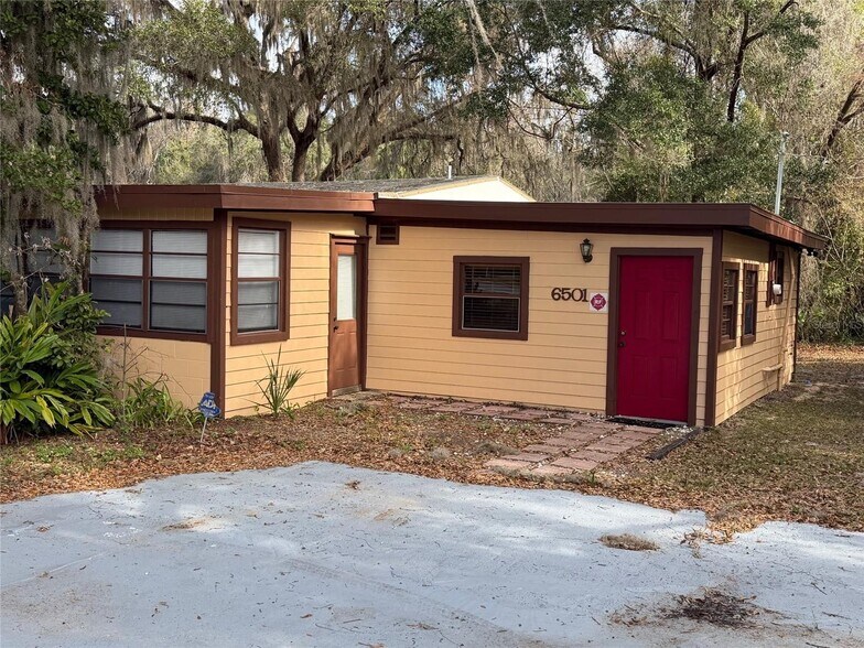 More Photos Of 6505 SW 13th St, Gainesville Office For Lease