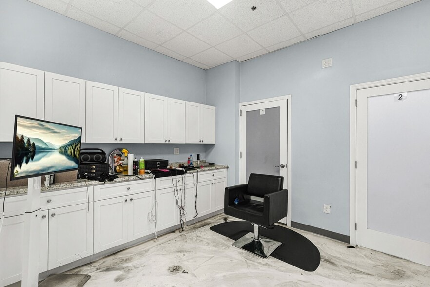More Photos Of 20 Marietta St NW, Atlanta Apartments For Sale