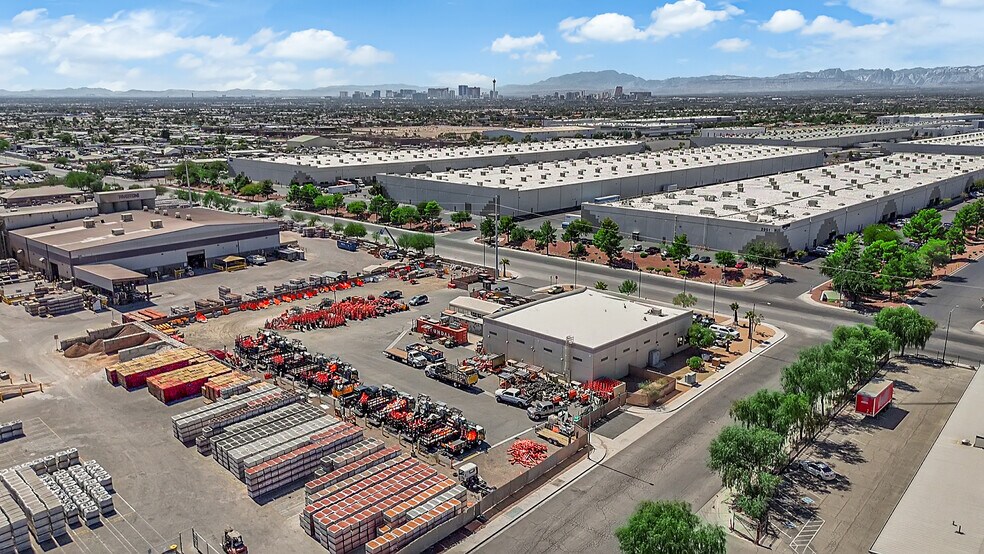 More Photos Of 2980 Marion Dr, Las Vegas Warehouse For Lease