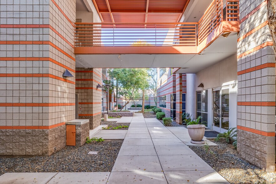 More Photos Of 16222 N 59th Ave, Glendale Medical For Sale