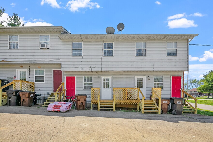 More Photos Of 117 Bradford Dr, Paris Apartments For Sale