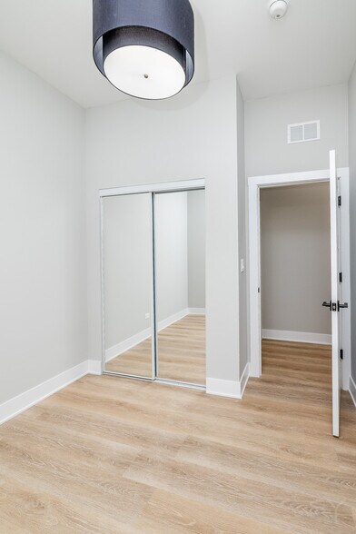 More Photos Of 3039 W 19th St, Chicago Apartments For Sale