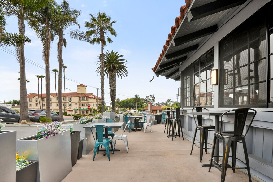 More Photos Of 1925 S El Camino Real, San Clemente Restaurant For Sale