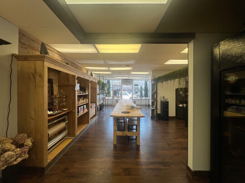 More Photos Of 61 Albany St, Cazenovia Loft Creative Space For Lease