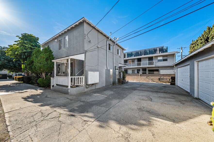 More Photos Of 2478 Purdue Ave, Los Angeles Apartments For Sale