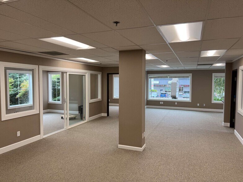 More Photos Of 9570 SW Beaverton Hillsdale Hwy, Beaverton Office For Sale