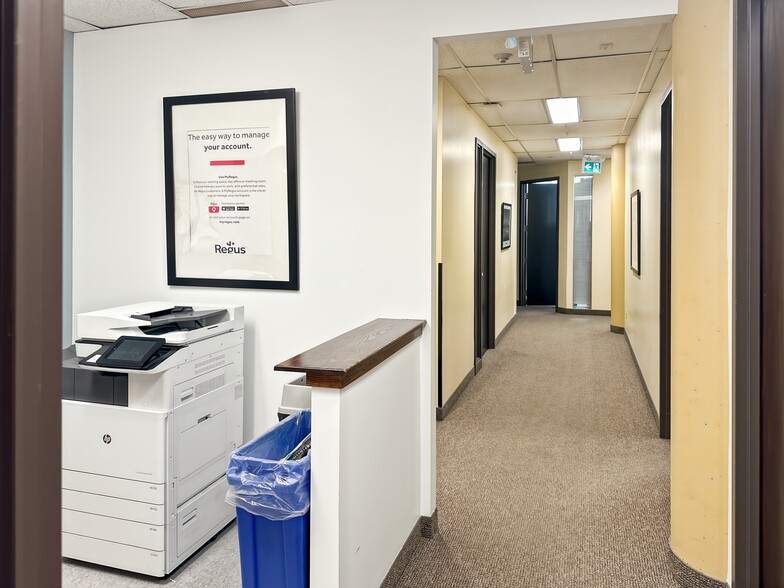 More Photos Of 4145 North Service Rd, Burlington Coworking Space