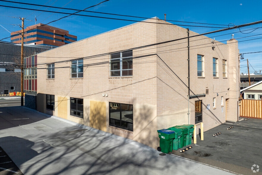 More Photos Of 218-222 California Ave, Reno Office For Sale