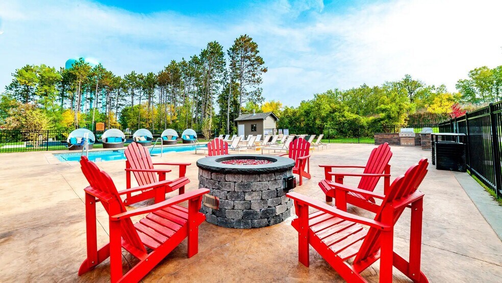 More Photos Of 1081 SW Fourth St, Forest Lake Apartments For Lease