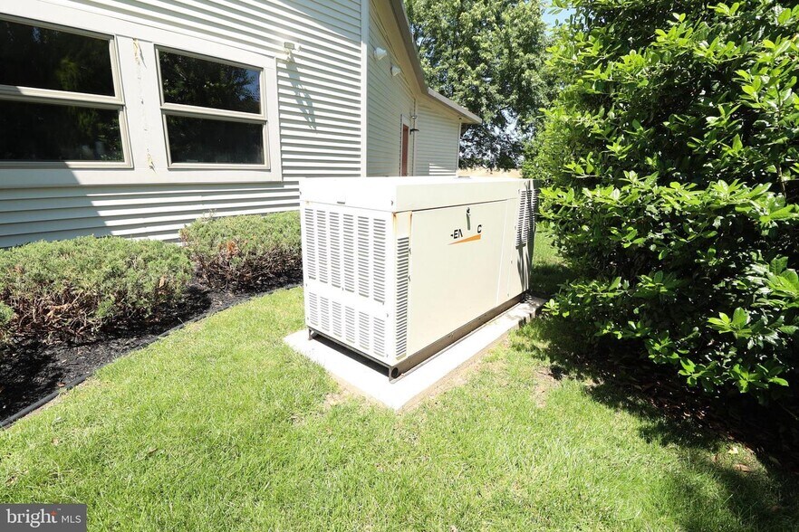 More Photos Of 399 Front St, Elmer Medical For Sale