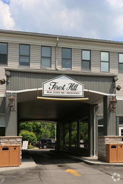 More Photos Of 7787 Yonge St, Markham Storefront Retail Office For Lease