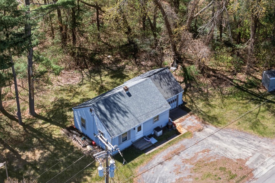 More Photos Of 458 NY-146, Clifton Park Freestanding For Sale