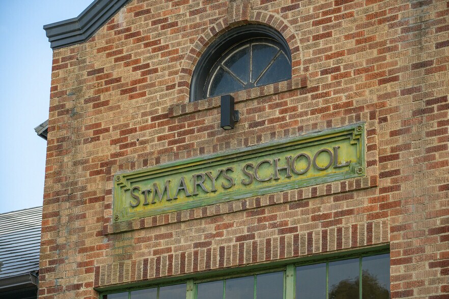 More Photos Of 508 E Main Ave, Chewelah Office For Sale