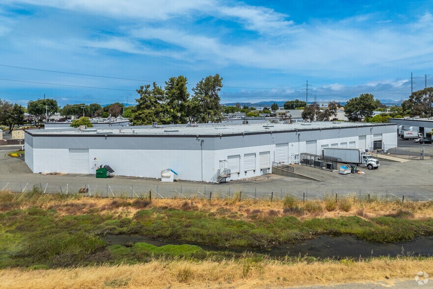 More Photos Of 3582-3588 Arden Rd, Hayward Warehouse For Lease