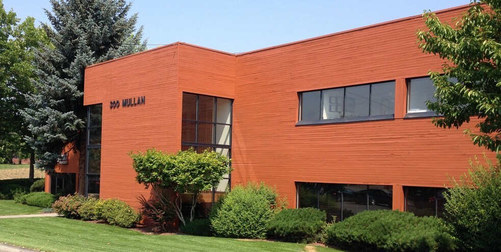 More Photos Of 100 N Mullan Rd, Spokane Unknown For Lease