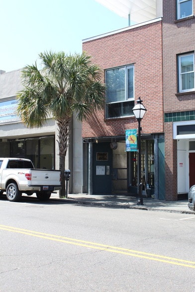 More Photos Of 487 King St, Charleston Loft Creative Space For Sale