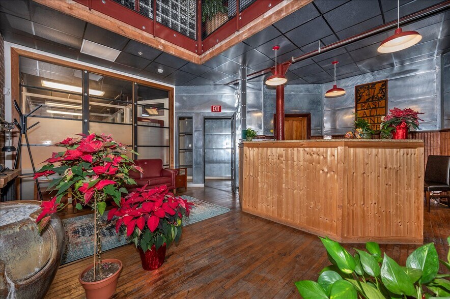 More Photos Of 47 E All Saints St, Frederick Loft Creative Space For Sale