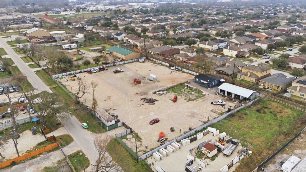 More Photos Of 2902 Washington Dr, Houston Land For Sale