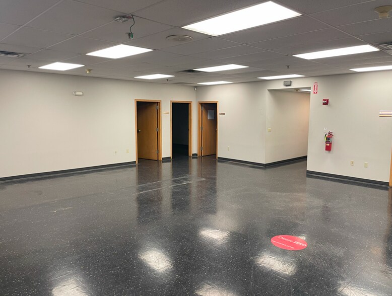 More Photos Of 300 E 39th St, Hastings Distribution For Sale