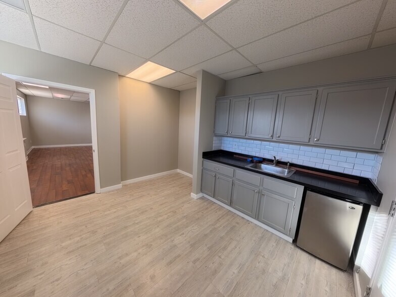 More Photos Of 750 NW 4th St, Prineville Office For Sale