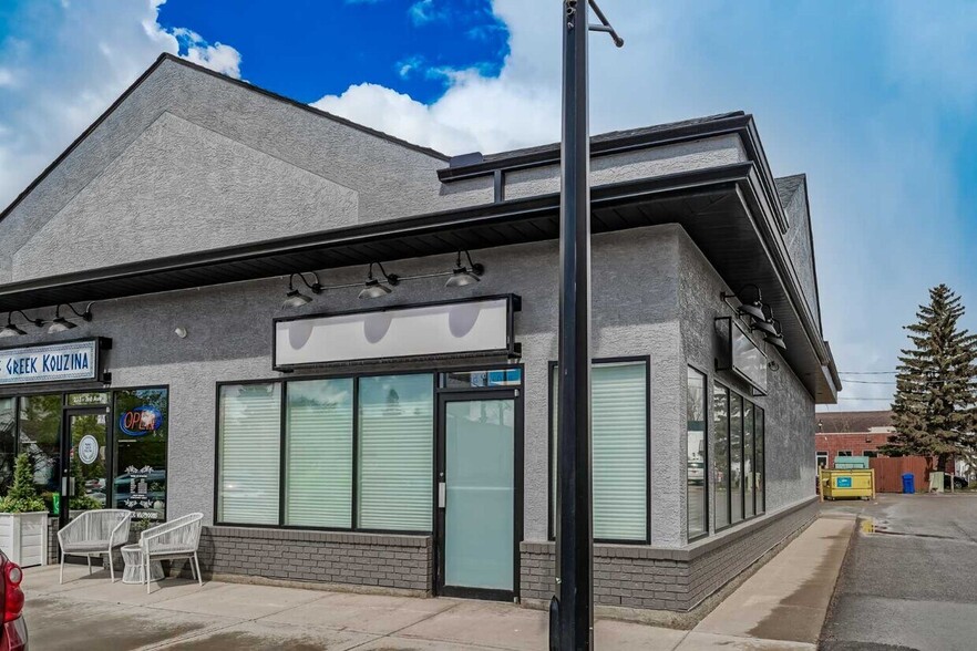 More Photos Of 232-244 3rd Ave, Strathmore Storefront For Sale