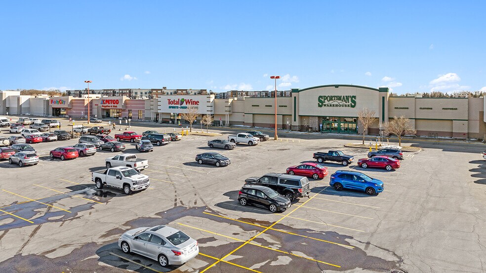 More Photos Of 3300-3550 124th Ave NW, Coon Rapids Unknown For Lease