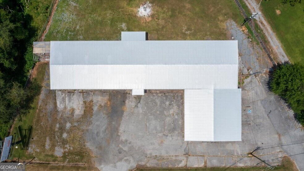 More Photos Of 2020 Buchanan Hwy, Cedartown Warehouse For Sale