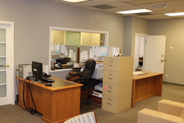 More Photos Of 844 E Sahara Ave, Las Vegas Loft Creative Space For Lease