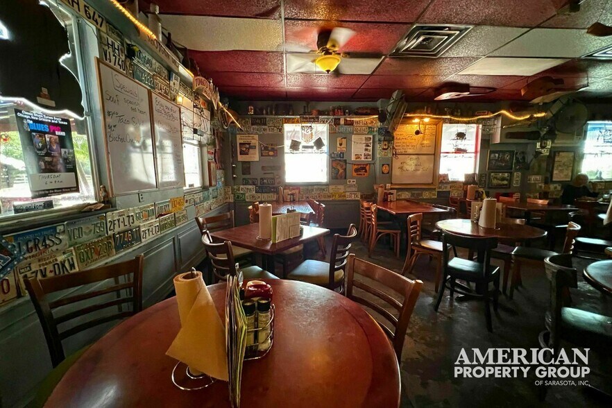 More Photos Of 987 S Packinghouse Rd, Sarasota Restaurant For Sale