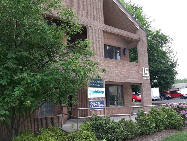 More Photos Of 15 Third St, New City Office For Sale