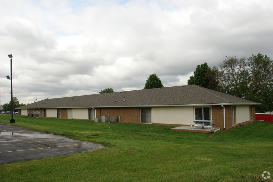 More Photos Of 10842-10854 John Galt Blvd, Omaha Office For Sale