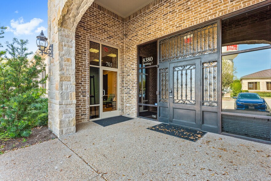More Photos Of 8380 Warren Pky, Frisco Office For Sale