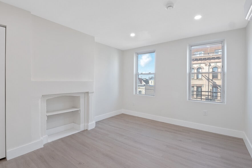 More Photos Of 386 Palisade Ave, Jersey City Apartments For Sale