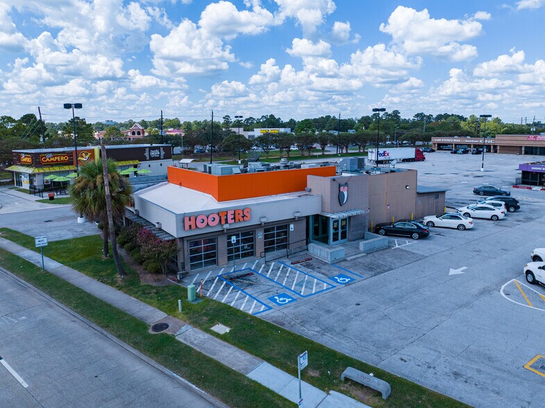 More Photos Of 4-196 FM 1960 Rd W, Houston Unknown For Lease