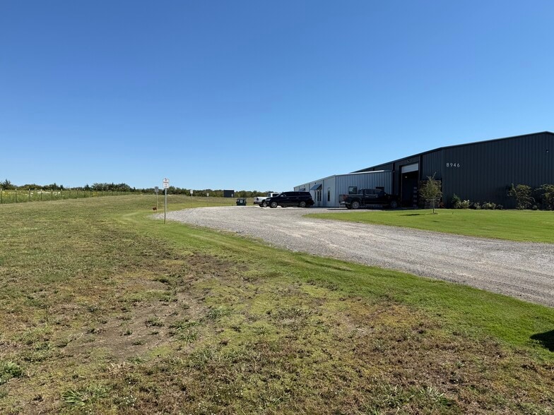 More Photos Of 8946 N FM 1417, Denison Warehouse For Sale