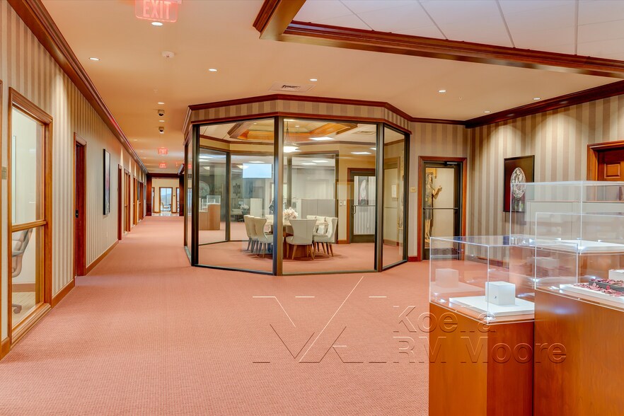 More Photos Of 9600 Parkside, Knoxville Distribution For Lease